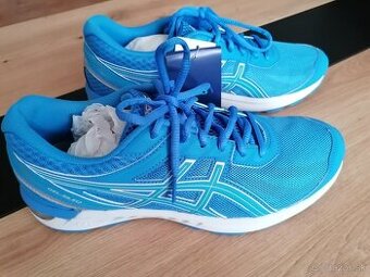 Predám dámske bežecké tenisky Asics