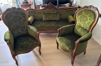 Čalúnená antická sedačka