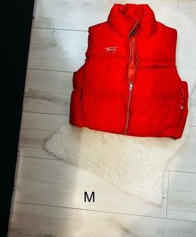 Cervena vesta Tommy hilfiger