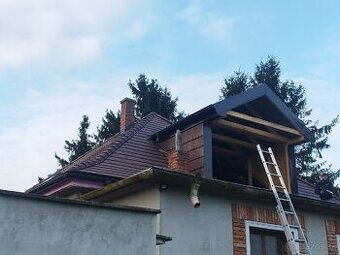 Pomocník na strechy