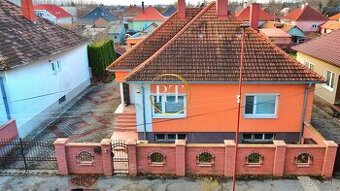 Priestranný 3-izbový rodinný dom 94m2 v obci Veľké Blahovo