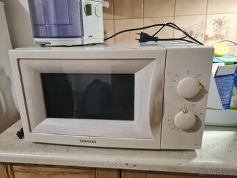 Predám mikrovlnku