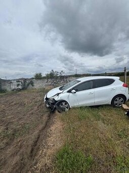 Kia Ceed 2 r.v. 2014 rozpredam