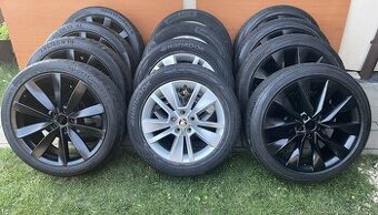 LUGANOschwarz Triron  245 40 R19  215 55 R17 225 45 R19