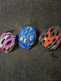 Cyklistické prilby