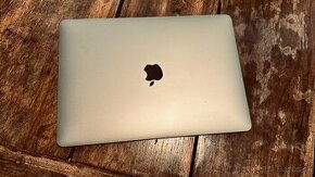 Apple macbook air 13.3 2020 1,1 GHz 2-jadrový procesor Intel - 1
