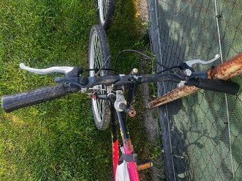 Cestný bicykel