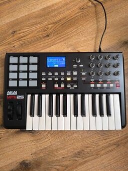 Akai MPK 25