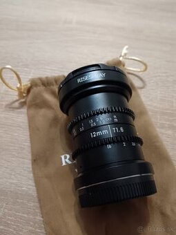 Cine objektiv 12mm T 1.6 Risespray