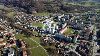 3-izbový byt s balkónom a pivnicou na predaj – Tomášikova ul