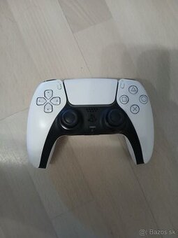 Playstation 5 825gb s hrami