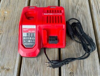 MILWAUKEE M12-18 FC - rapid charger