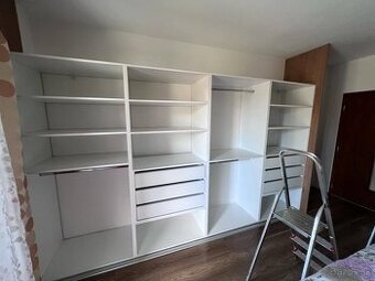 Predám šatníkové regále - úplne NOVE - DEKOR - Biela