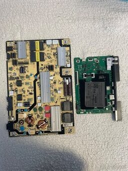 ND TV Samsung UE70AU8072U