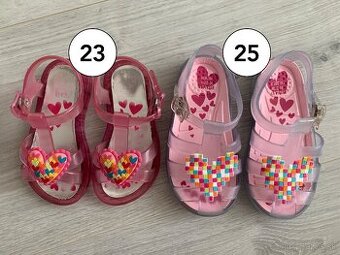 Detské sandále zn. Agatha Ruiz de la Prada veľ.23 a 25