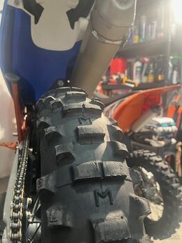 Michelin 120/90/18