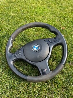 BMW multifunkčný volant M-packet