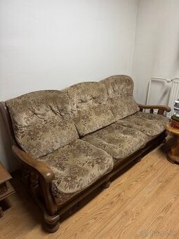 Masívna sedacia súprava