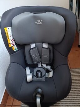 Predám autosedačku BRITAX RÖMER Dualfix Pro M, Midnight Grey