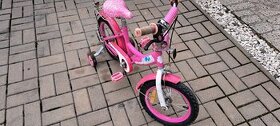 Dievčenský bycikel
