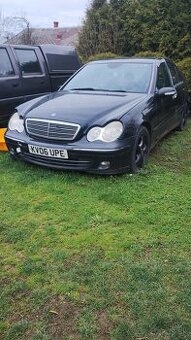 Mercedes-Benz W203 (Diely)
