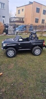 Detské elektrické auto Toyota tundra