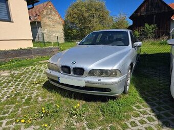 BMW e39 530i automat titansilber