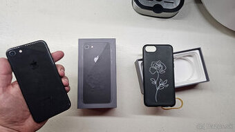 Apple iPhone 8 64GB - nová batéria