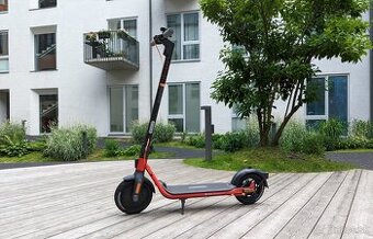 Kolobežka Ninebot Segway Kickscooter D18E