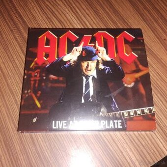 Predám originálne cd od AC DC - 1