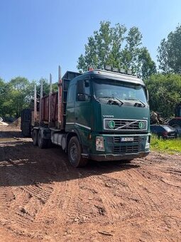 Lesovoz Volvo FH 12