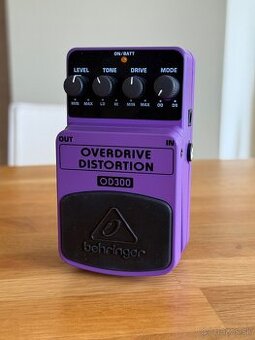 Gitarový efekt Behringer OD300