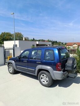 Jeep Cherokee KJ 2,8