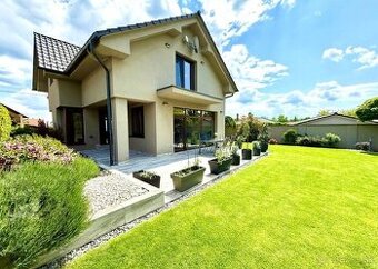 🏡 Dopyt na rodinný dom – okolie Prešova alebo Košíc