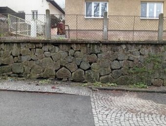 HĽADÁM STAVEBNÉ ZÁKAZKY