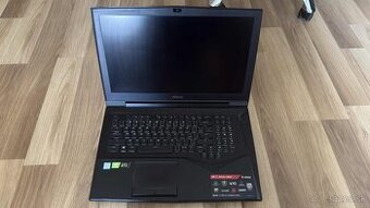 GT75 Titan 8SG-026CZ