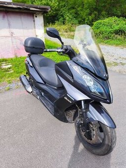 Kymco downtown 300i
