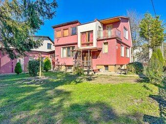 Dom s letnou kuchynkou v meste Žarnovica