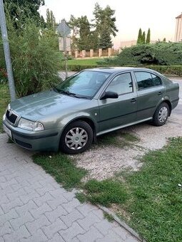 Škoda Octavia 1.6i