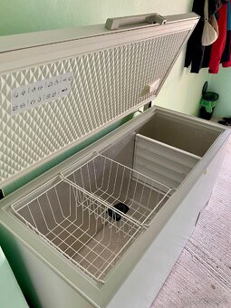 Samsung Calex mraziaci box 400L