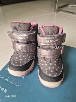 Dievcenska zimna obuv/snehule 20