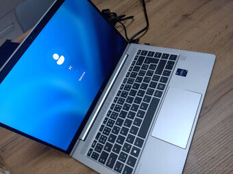 HP EliteBook 640 14 inch G9 - 1