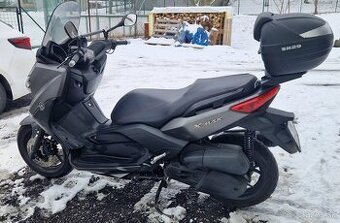 Yamaha X Max 125