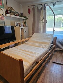 Elektrická polohovateľná posteľ