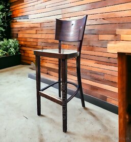 Barové stoličky - 2 druhy