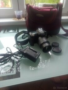 Fotoaparát Nikon MB-D80