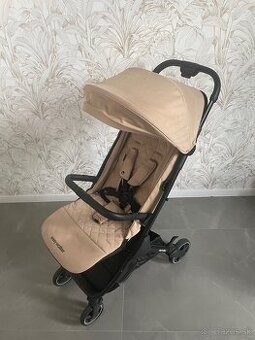 Easywalker Jackey Sand taupe + Elodie podlozka pudrova
