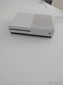 Predám Xbox one - 1