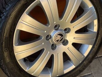Skoda ORIGINAL ALU Flash R17 5x112 6jx17 ET 45