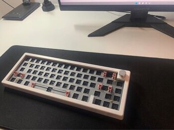 GMK 67